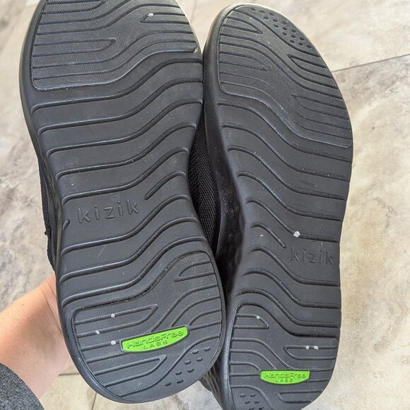 Kizik 'Athens' Hands Free Sneakers (women's 7) - Picture 10 of 10